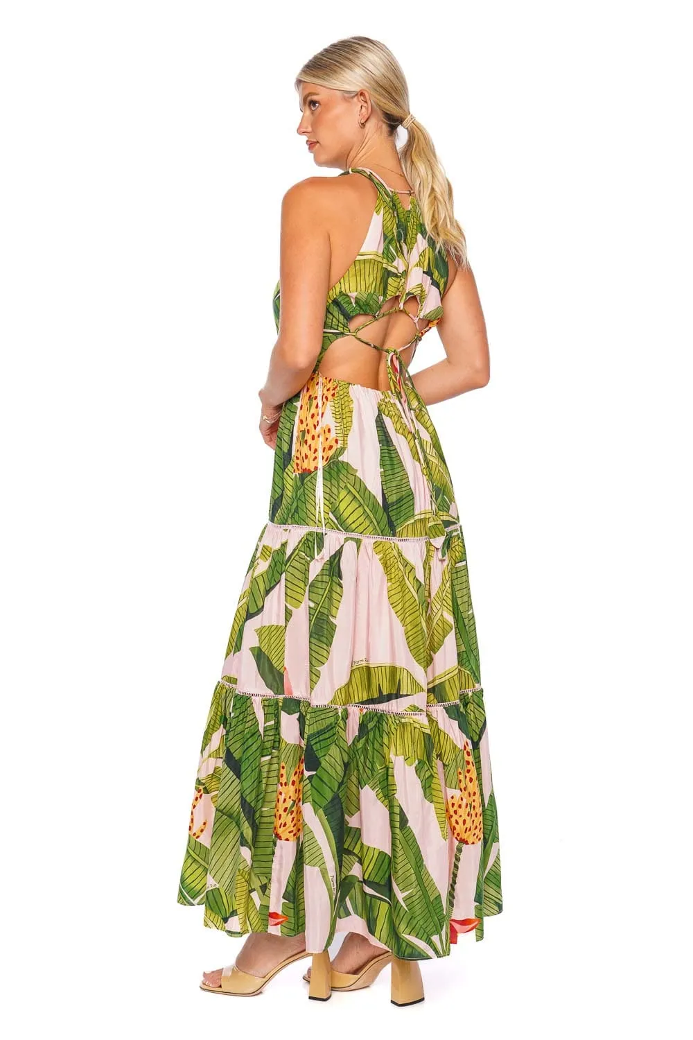 Sure! Heres an optimized title for the e-commerce product:

Exotic Banana Leaf Print Halter Maxi Dress – Boho Chic Summer Dress for Beach & Casual Events

This title includes modifiers that enhance its appeal while providing important details about the product.