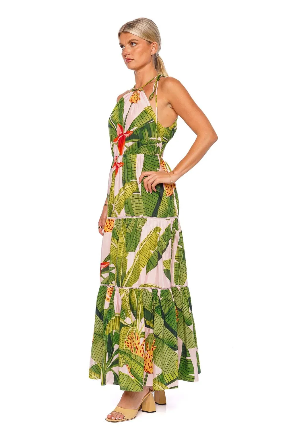 Sure! Heres an optimized title for the e-commerce product:

Exotic Banana Leaf Print Halter Maxi Dress – Boho Chic Summer Dress for Beach & Casual Events

This title includes modifiers that enhance its appeal while providing important details about the product.