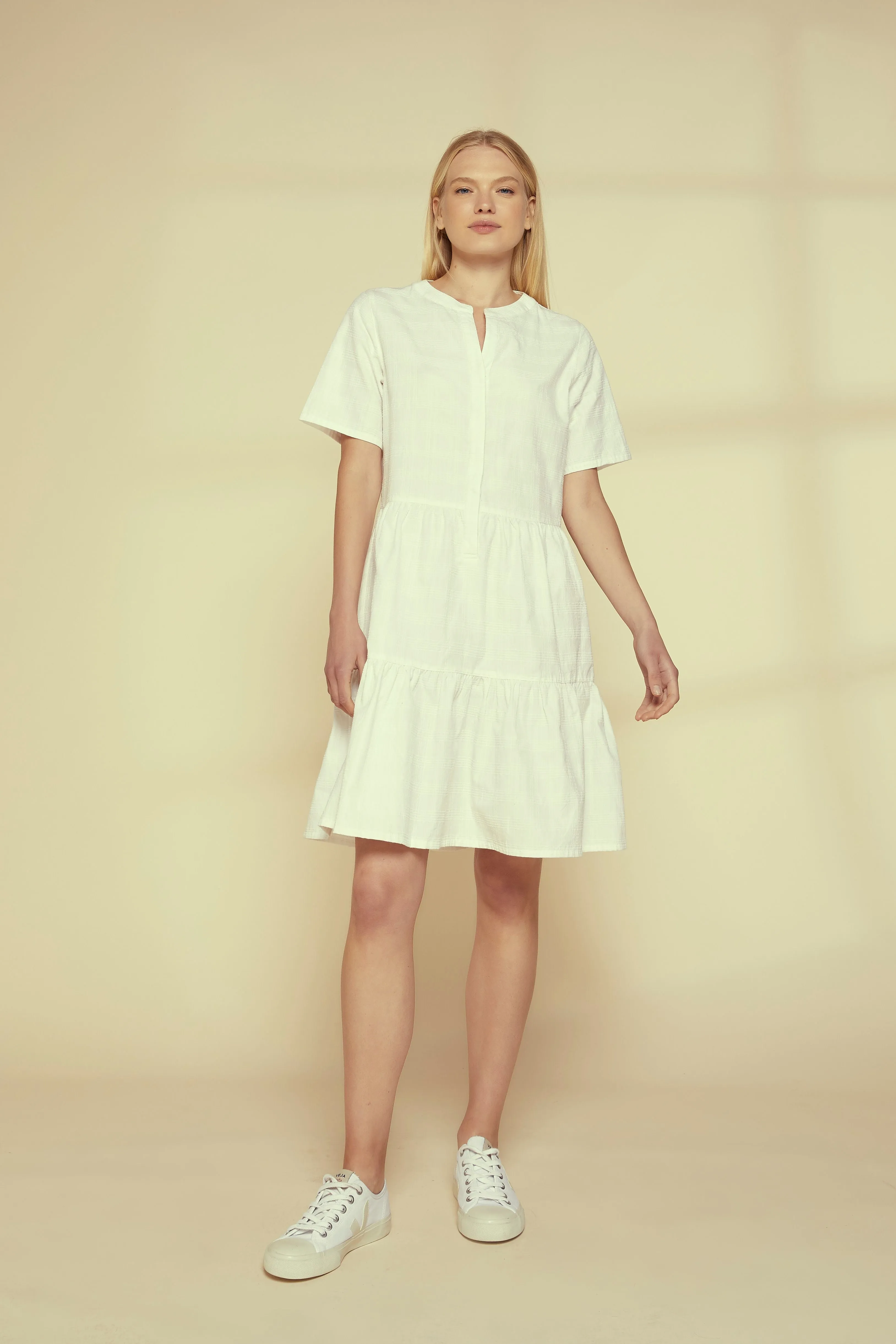 Lisbeth Dress in White