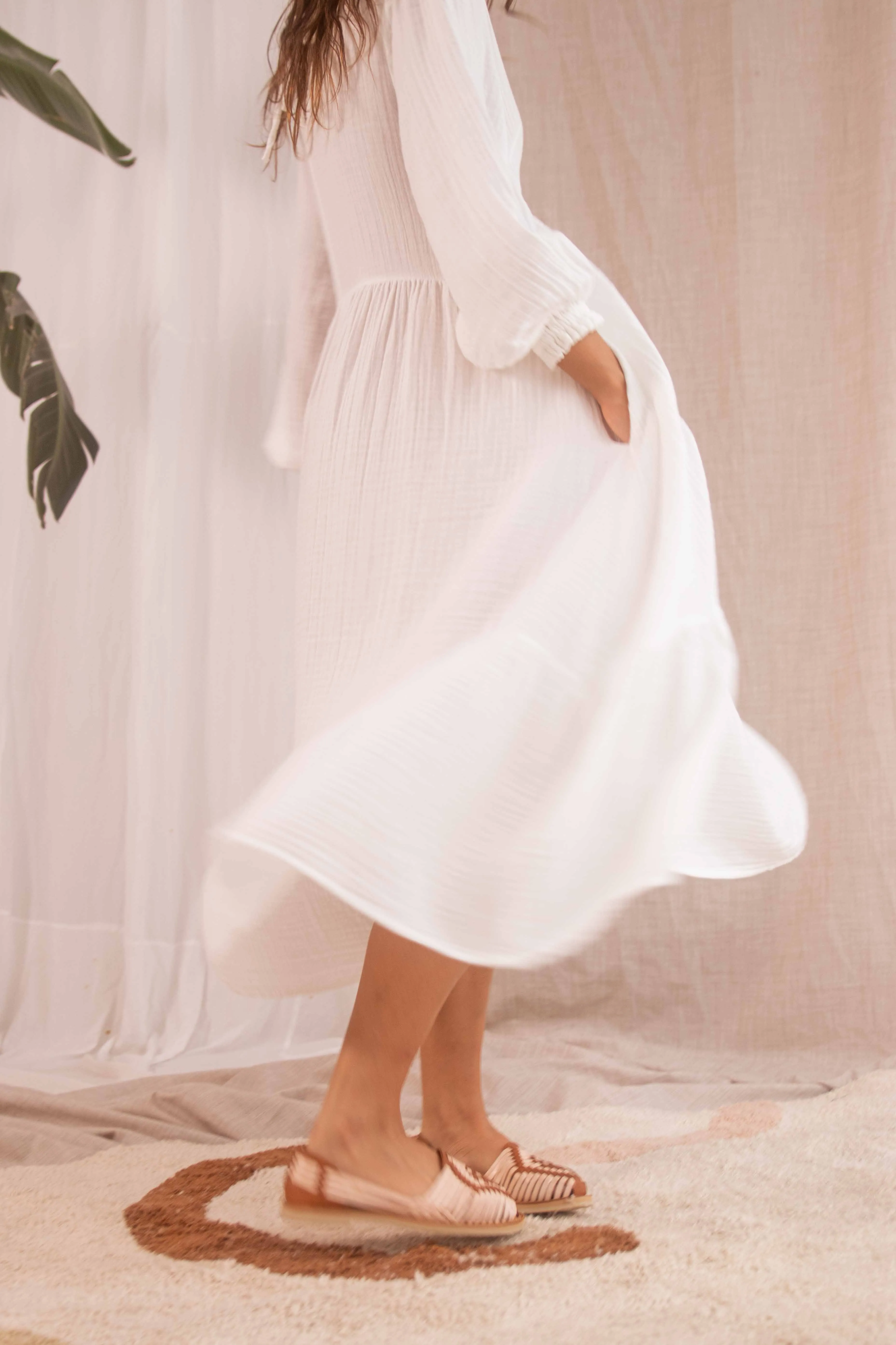 OFF-WHITE MUSLIN MIDI DRESS