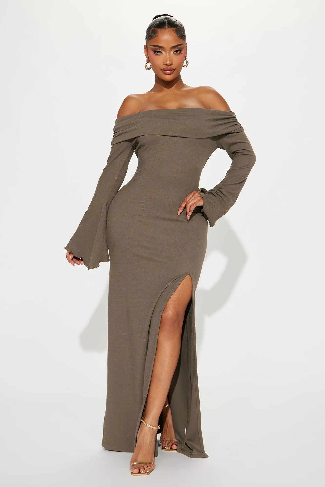 Warm Embrace Sweater Maxi Dress - Olive