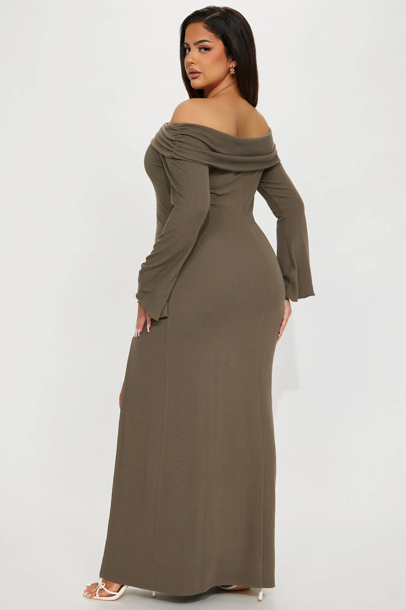 Warm Embrace Sweater Maxi Dress - Olive